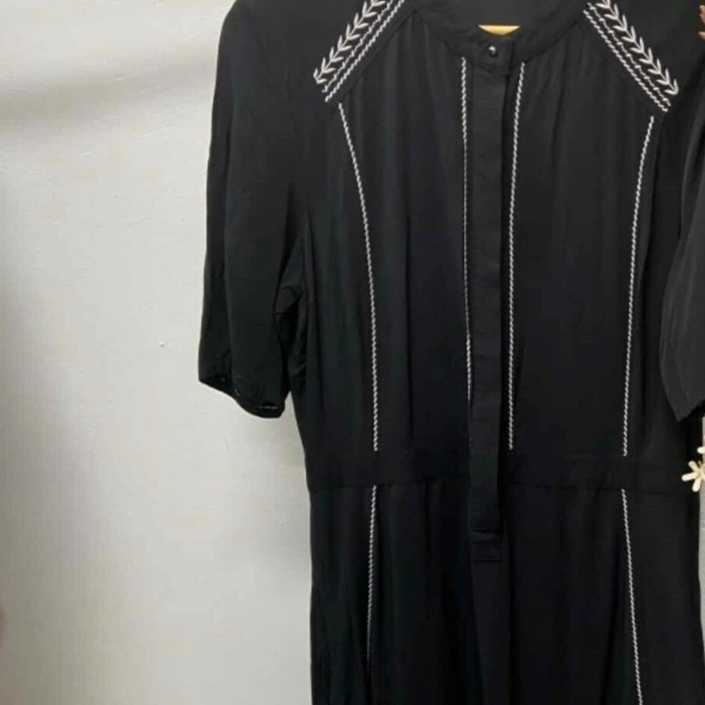 COUNTRY ROAD Embroidered Black Long Sleeve Shirt Dress - Picture 15 of 16